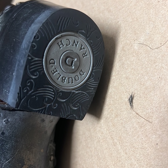 SOLD….Double D Ranch boots 9.5 - Picture 15 of 16